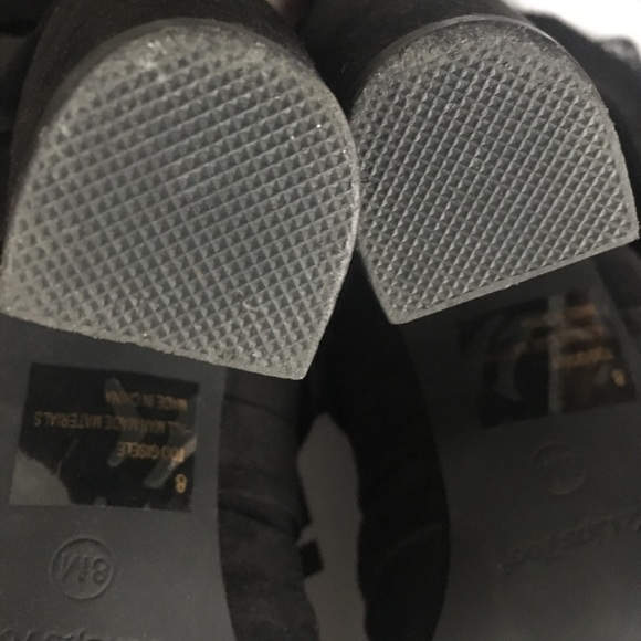 New: 2 Lips Too - Faux suede peep toe booties. - Picture 7 of 7